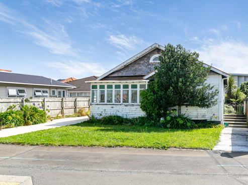 145 Rongotai Road, Kilbirnie