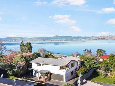 13A Grand Vue Road, Kawaha Point