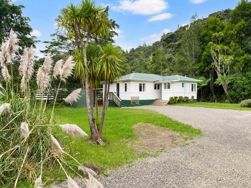 107 Te Henga Road, Waitakere