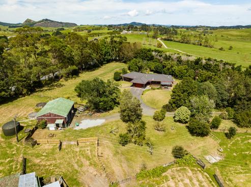 14 Addison Road, Pataua
