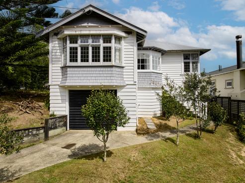 38 Burrows Avenue, Karori