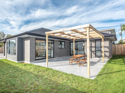 17B Buckingham Place, Springvale