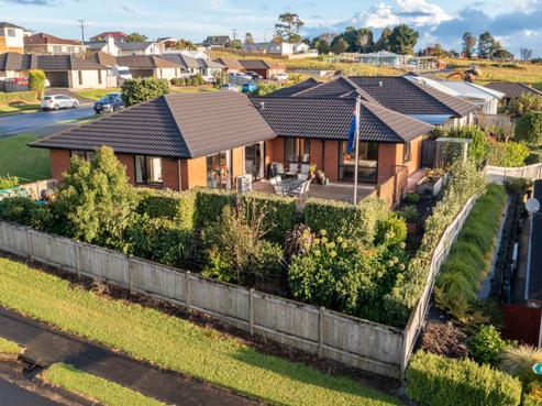 2 Hewson Drive, Snells Beach