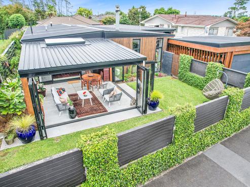 21 Samuel Place, Queenwood