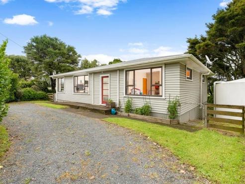 33 Hamilton Road, Waimauku