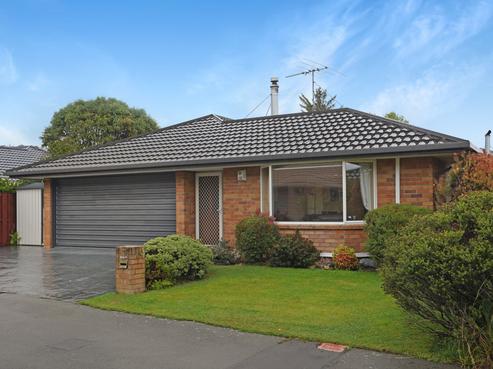 19 Castle Way, Beckenham