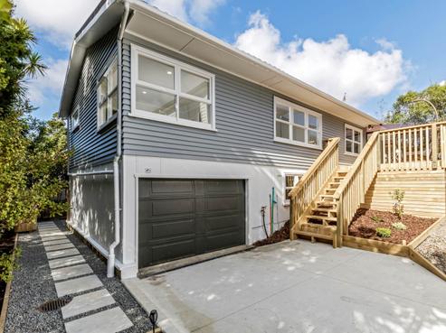 57 Tui Glen Road, Birkenhead
