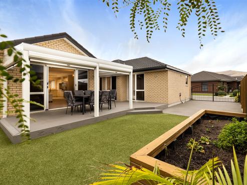 23 Korari Grove, Redwoodtown