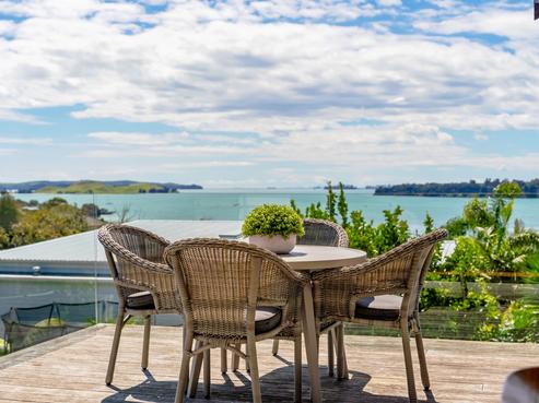 304 West Tamaki Road, Waiotaiki Bay