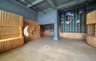 High Exposure Retail on Queen