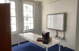 FITTED BOUTIQUE OFFICE SPACE