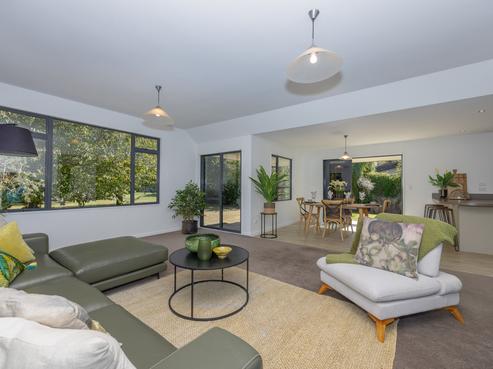 6 Little Oak Common, Wanaka