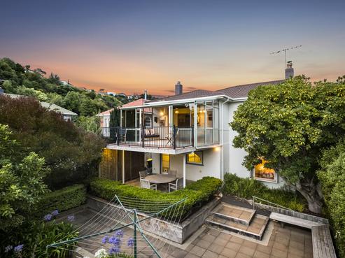 1 Woodside Terrace, Andersons Bay