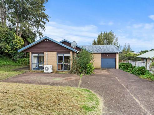 32A Forest Hill Road, Henderson