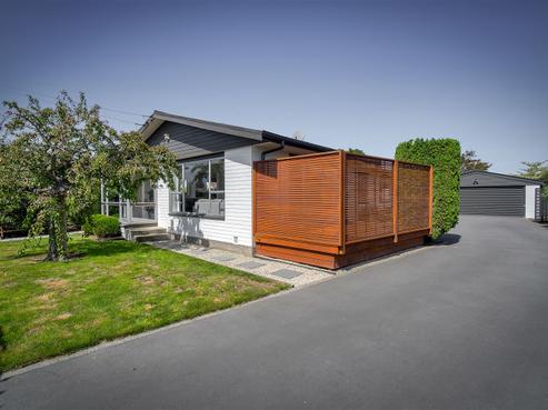 102 Veitches Road, Casebrook