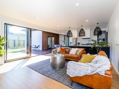 24B Grants Road, Marchwiel
