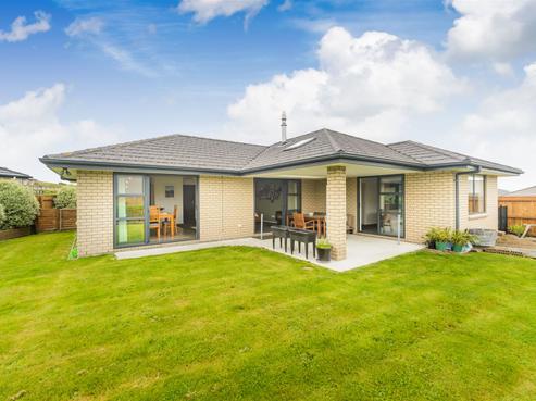 27 Macdonald Heights, Feilding