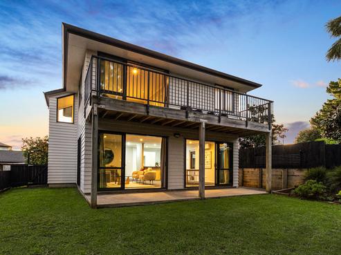 21 Buccaneer Court, Gulf Harbour