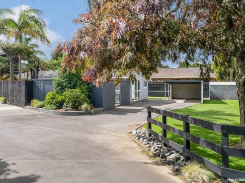 1/7 Mccall Place, Opaheke