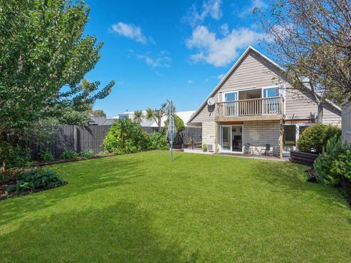 19 Larnach Street, Waimairi Beach