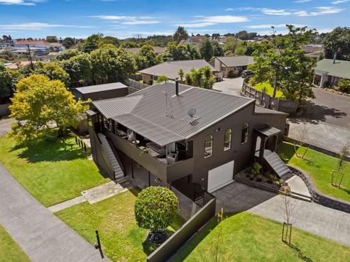 16 Rossiter Avenue, Waiuku