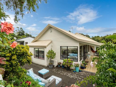 3 Emery Grove, Bayview