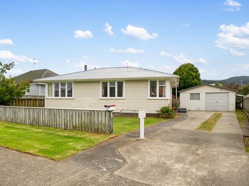 50 Makarini Street, Paraparaumu