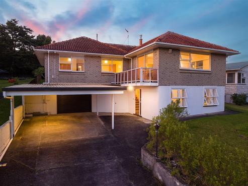 14 Jonathan Place, Sunnynook