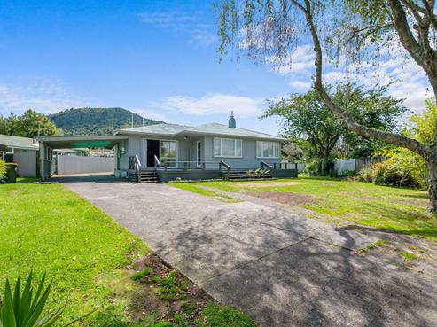3 Liane Place, Mangakakahi