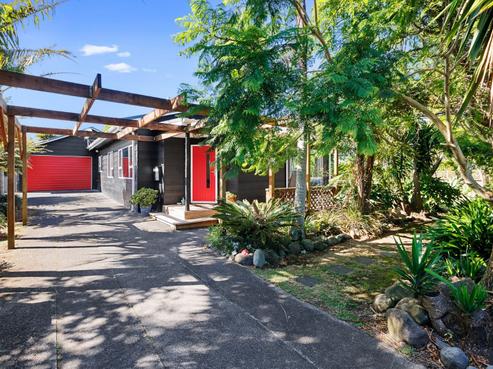 33 Donnelly Street, Oakura