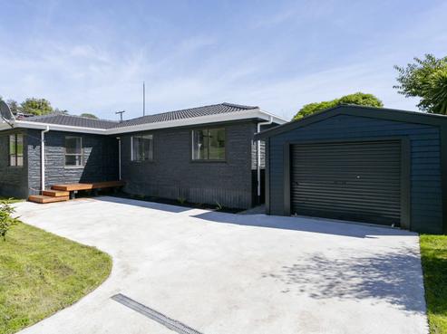 23 Motutahae Street, Taupo