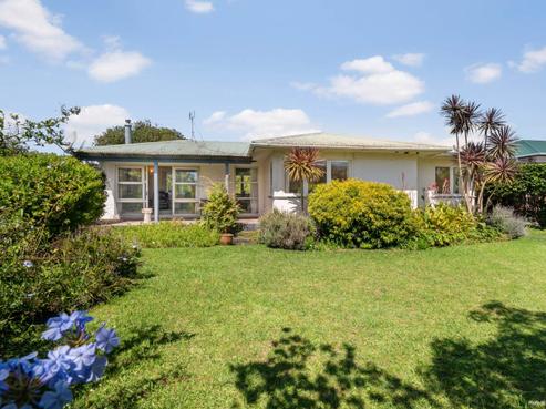 51 Sandspit Road, Waiuku