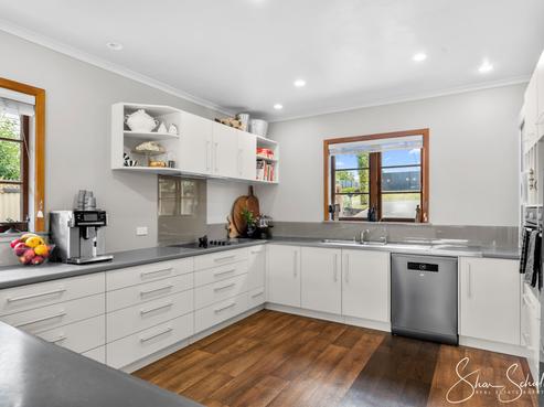 21 View Street, Maungaturoto