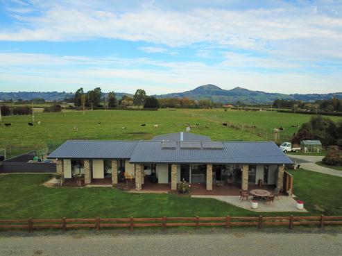 466 Gordon Road, North Taieri