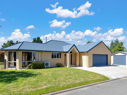 2 Hillview Place, Amberley