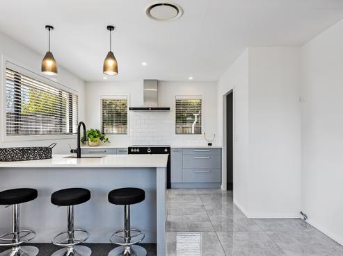 29 Russ Drive, Lincoln
