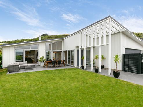 41 Red Beech Avenue, Woodridge