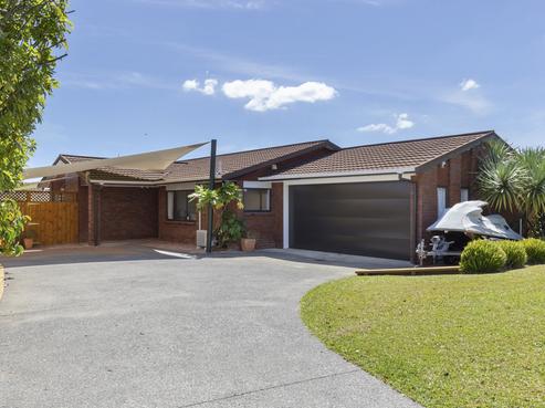 10 Eastridge Court, Northpark