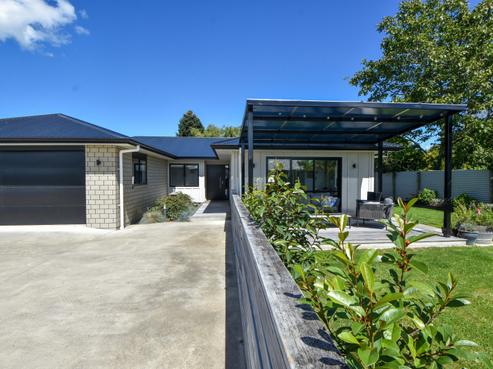 11 Austin Reid Avenue, Carterton