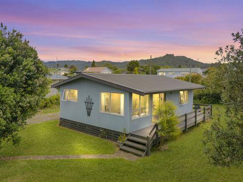 27 Hornsea Road, Tairua