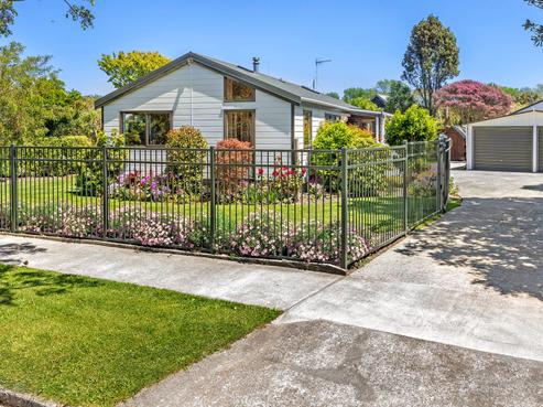 43 Nimmo Avenue West, Waikanae