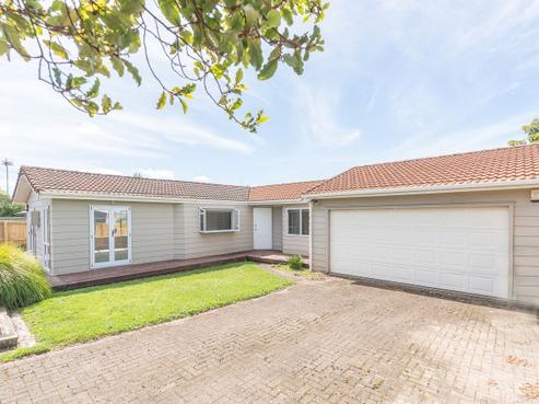 2 Masters Avenue, Hillcrest