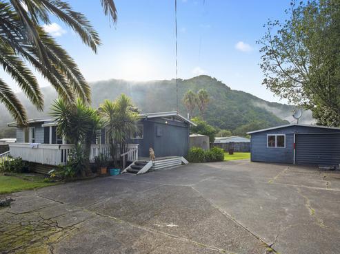13 Stack Road, Port Waikato