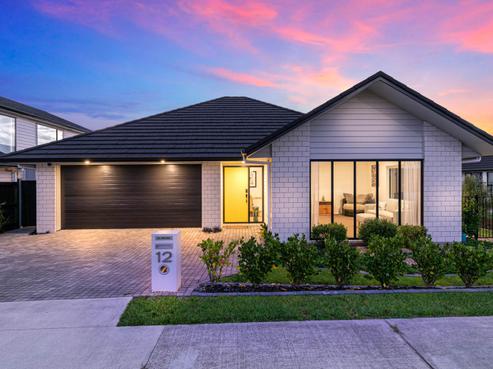 12 Ricketts Road, Wainui