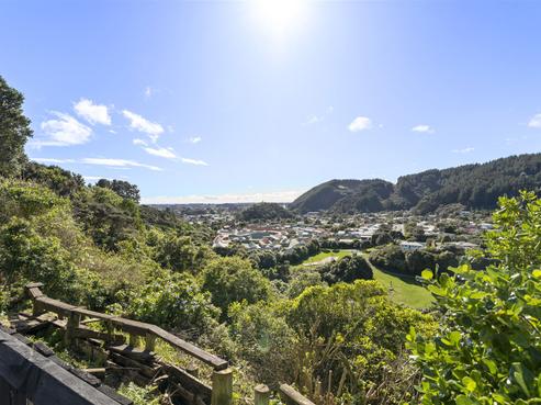 92 Riwai Street, Paraparaumu