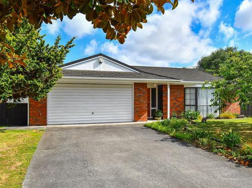 3 Donegan Place, Conifer Grove