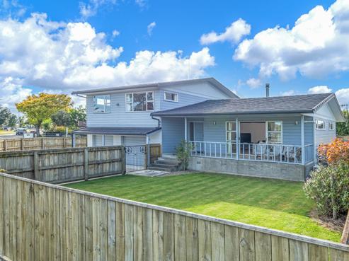 9 John F Kennedy Drive, Milson