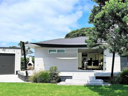 44 Dolphin Drive, Whiritoa