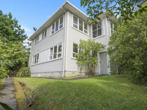 5 Chequers Way, Crofton Downs