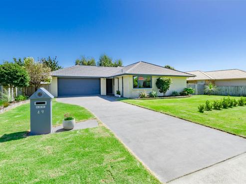 49 Makarini Street, Paraparaumu